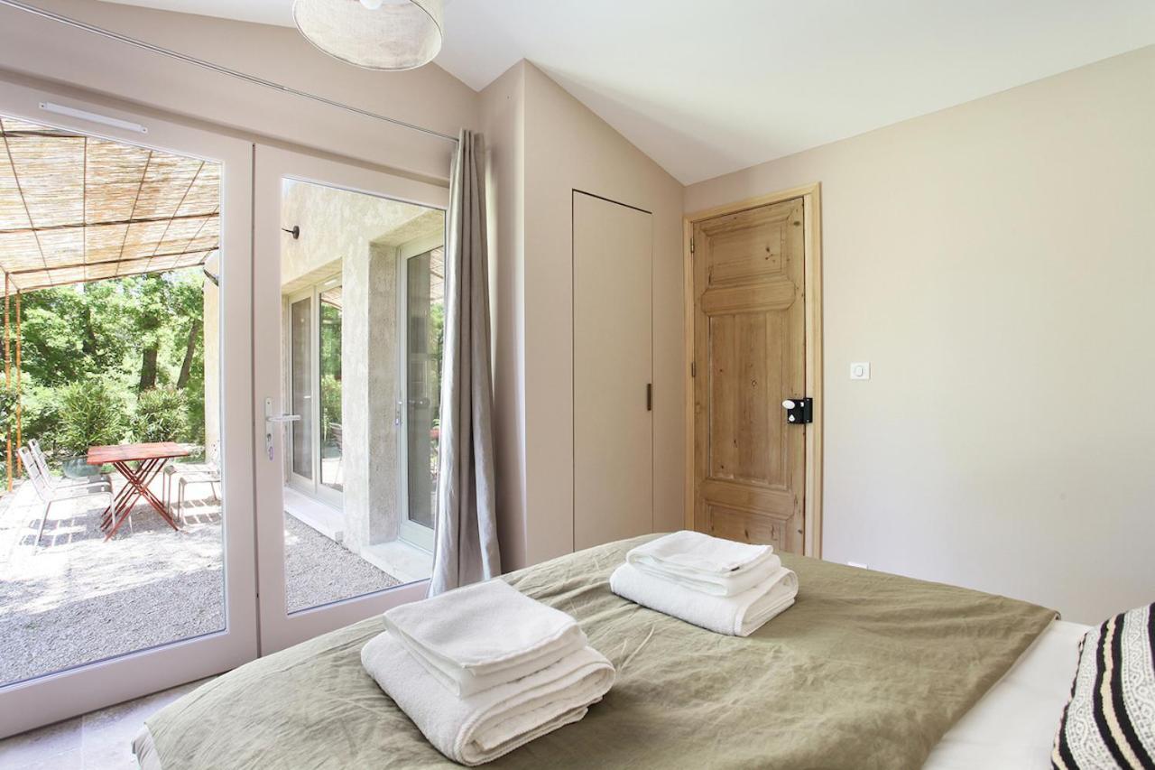 Hotel Domaine Les Petites Vaines Goult Zimmer foto