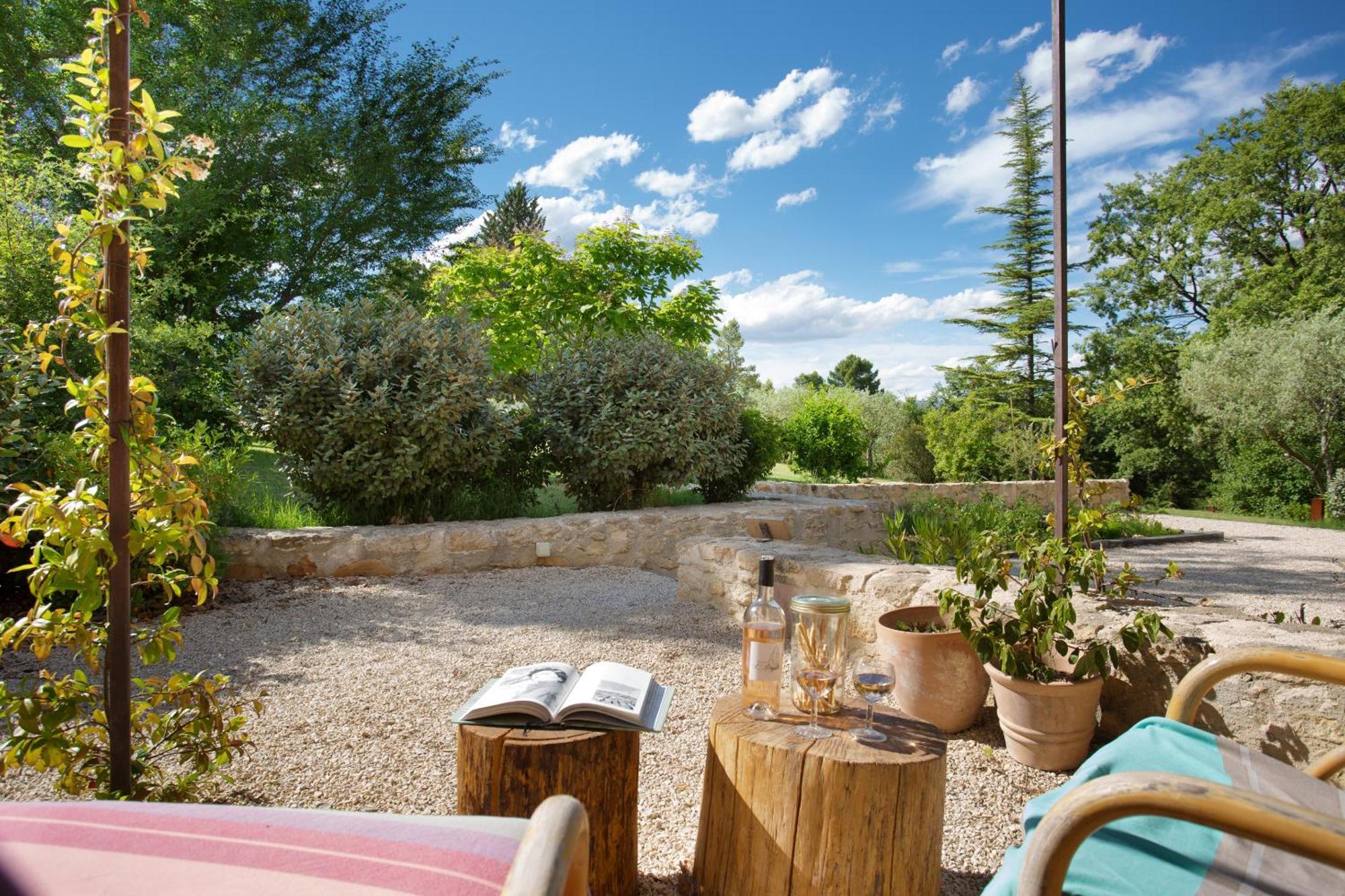 Hotel Domaine Les Petites Vaines Goult Zimmer foto